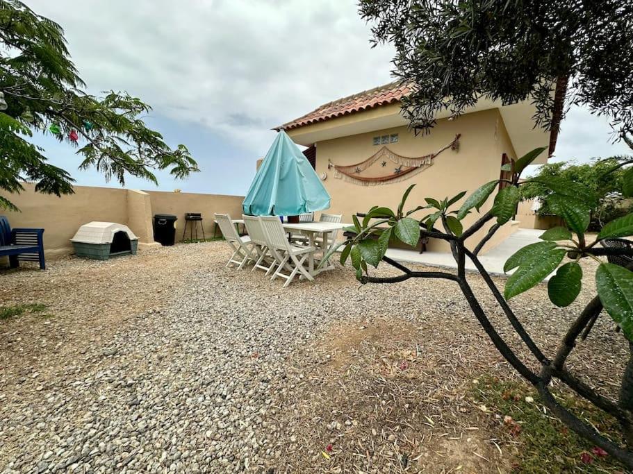 Вилла Peaceful Oasis With Magical Sea Views And A Pool Санта-Крус-де-Тенерифе Экстерьер фото