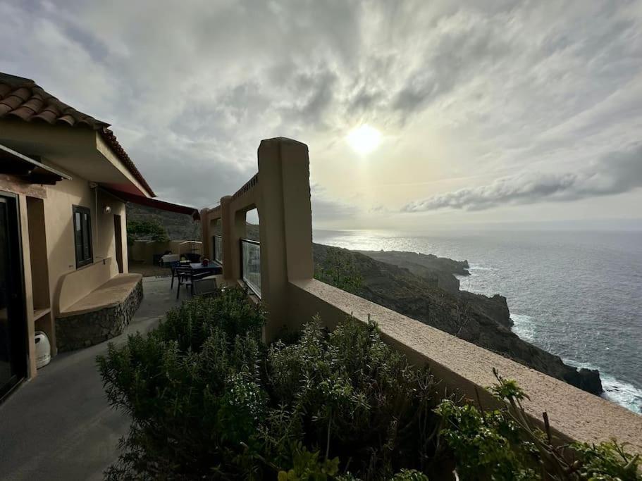Вилла Peaceful Oasis With Magical Sea Views And A Pool Санта-Крус-де-Тенерифе Экстерьер фото